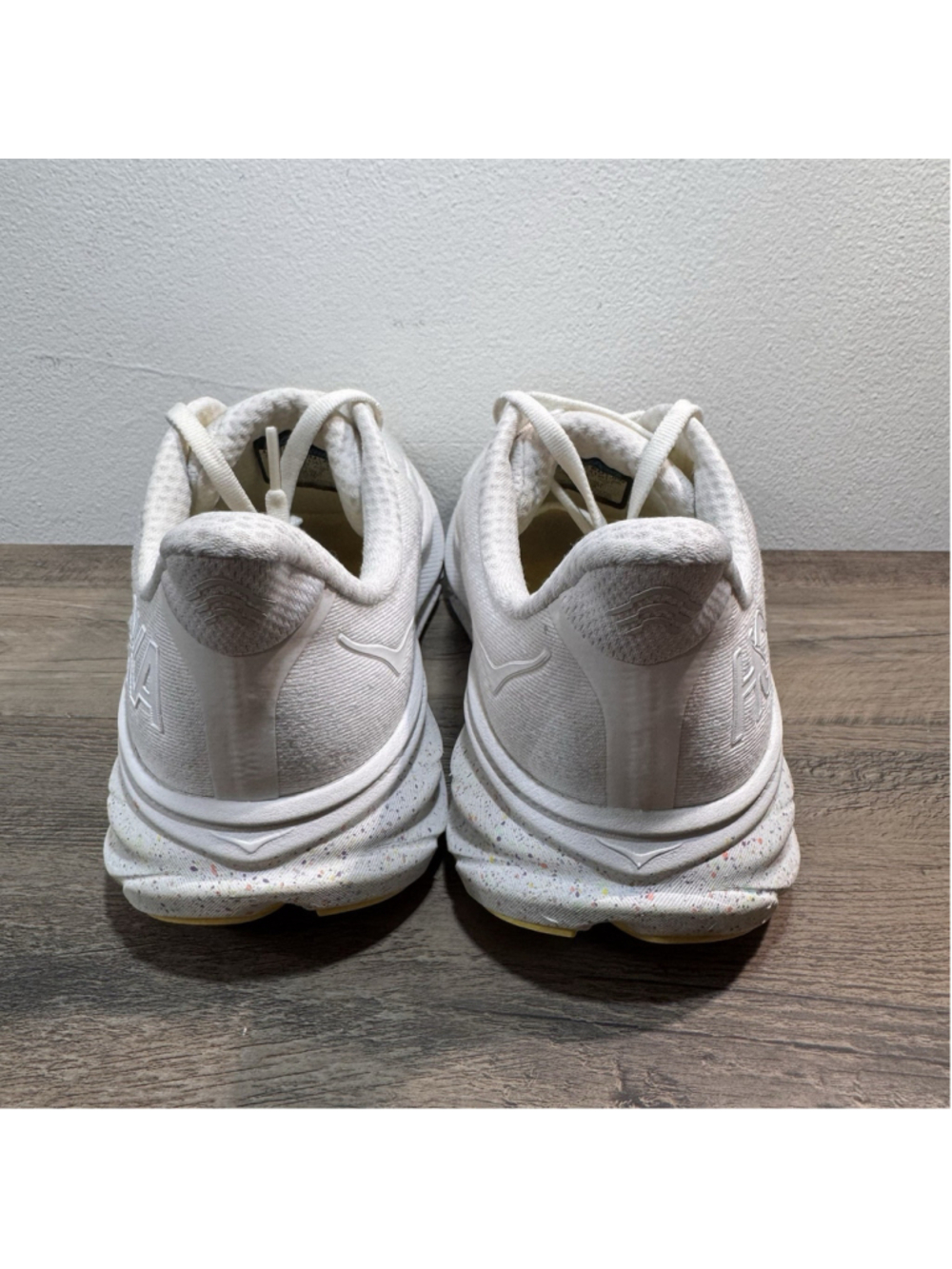 HOKA Clifton 9 Running Shoes White Yellow Athletic Sneakers Men’s Size 8D US - Picture 9 of 12